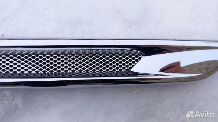 Jaguar XJ X351 2014-15г хром молдинг правого крыла