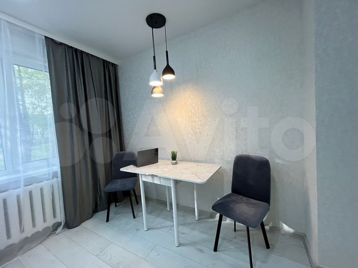 2-к. квартира, 55 м², 1/9 эт.
