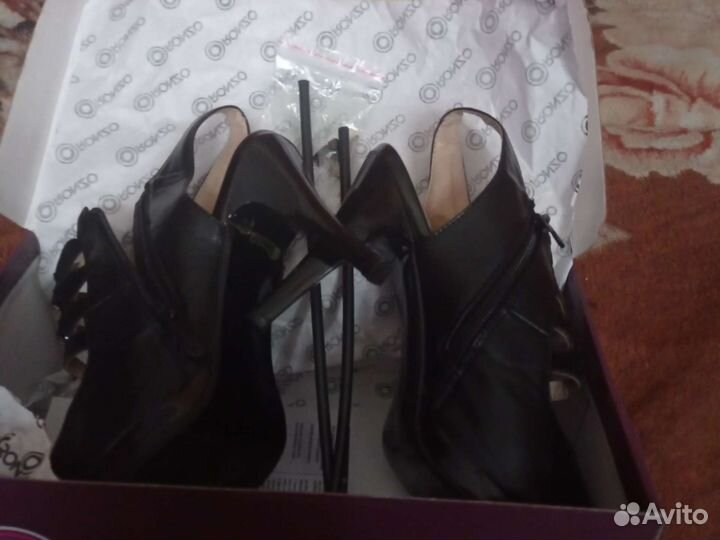 Ботинки мужские женские туфли