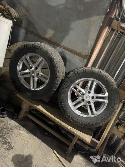 Колеса диски на toyota land cruiser 200 r20