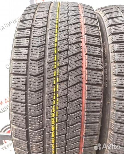 Bridgestone Blizzak VRX2 225/60 R17 98R