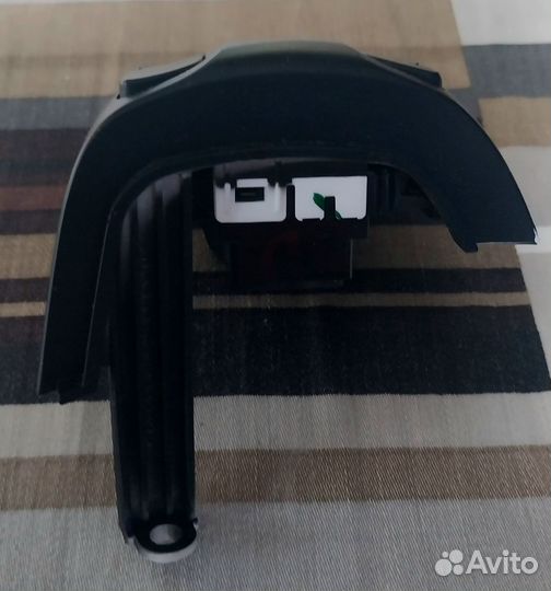 Многофункциональная кнопка на руль KIA RIO 4