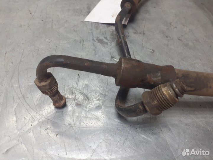 Шланг гидроусилителя Volkswagen Passat B3