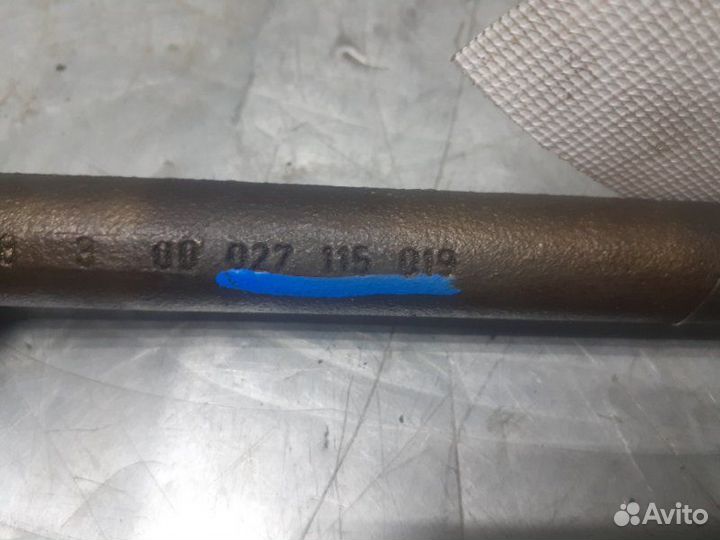 Вал масляного насоса Volkswagen Passat B5