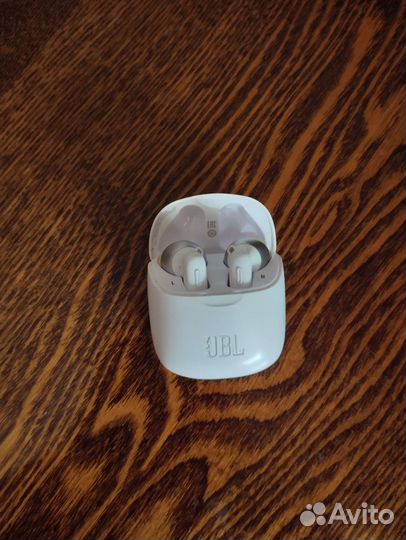 Беспроводные наушники с микрофоном JBL T225 TWS