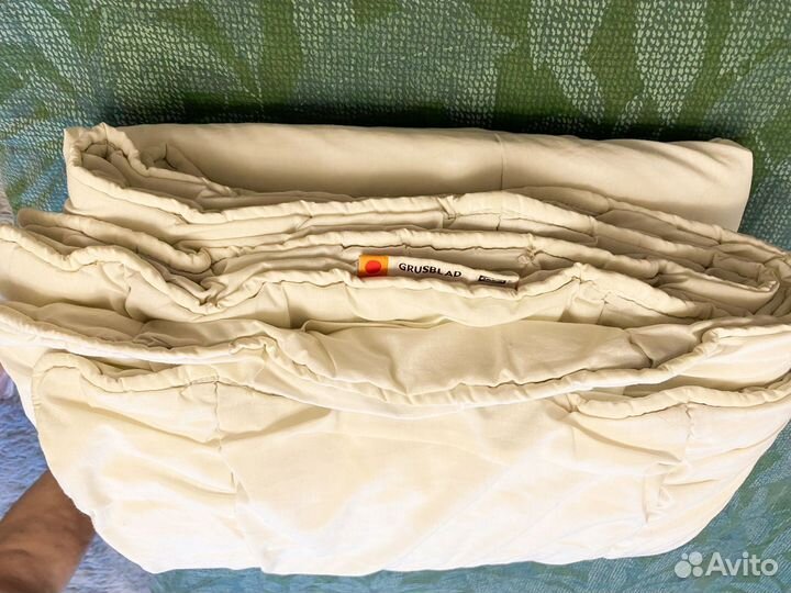 Одеяла тёплые IKEA и Сибирь 145х205