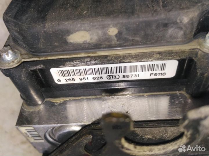 Блок ABS (насос) Infiniti FX50 (S51) 476601CA7C. Ремонтный набор