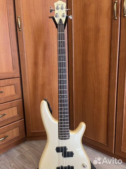 Басс гитара Ibanez Roadstar II series Japan