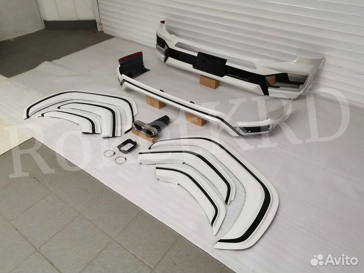 Обвес Toyota Land Cruiser 300 Modellista White