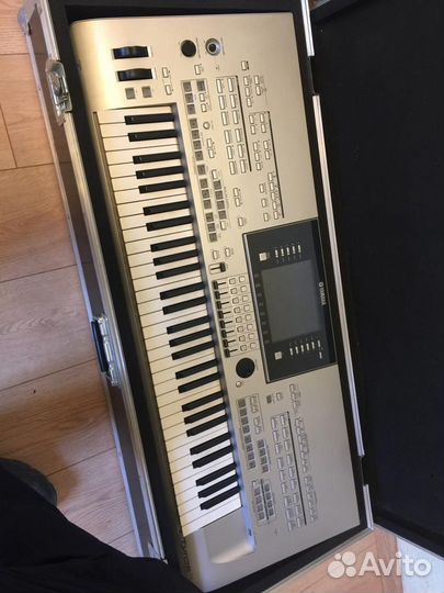 Синтезатор Yamaha tyros 3