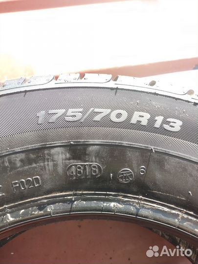 Viatti Strada Asimmetrico V-130 175/70 R13