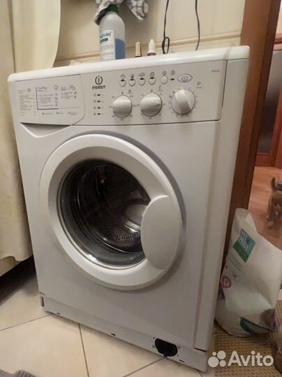 Стиральная машина indesit wisl83 на запчасти