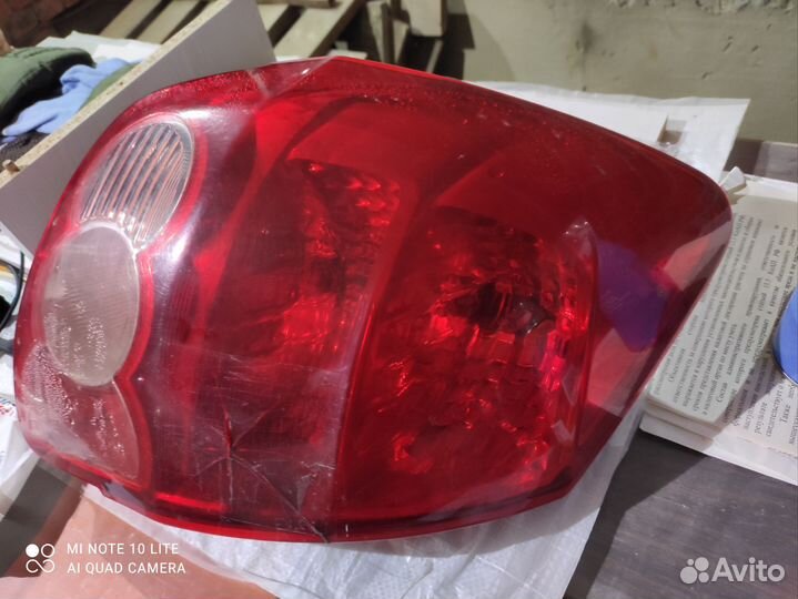 Фонари задние Toyota Auris