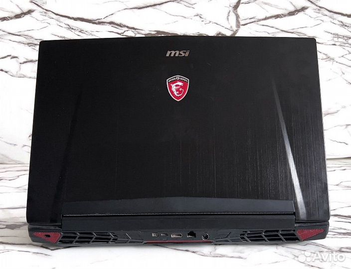 MSI GT72VR 6RE PRO 17 GTX 1070/i7/SSD+рHHD