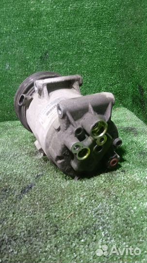 Компрессор кондиционера Renault Megane 2 F4R770