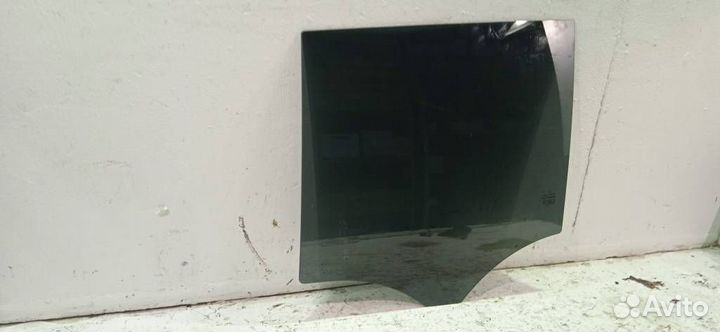 Стекло задней левой двери Mercedes X166 GLS