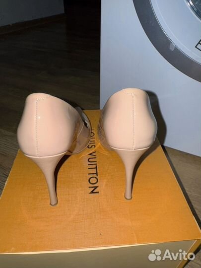 Туфли женские