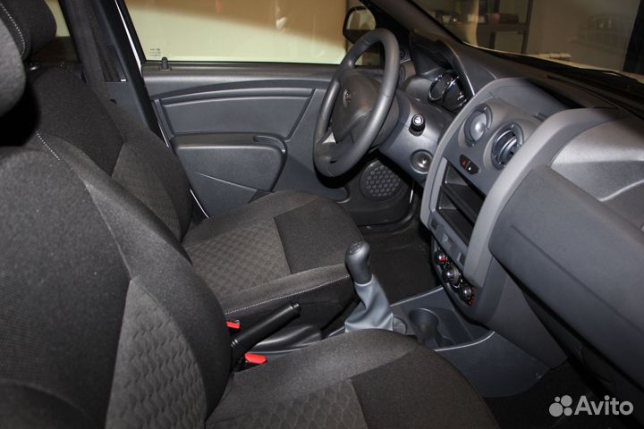 LADA Largus 1.6 МТ, 2023
