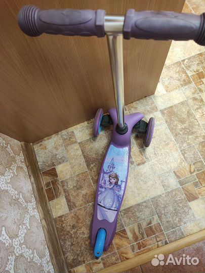 Самокат детский для девочки Принцесса