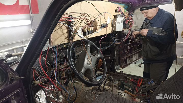 LADA 4x4 (Нива) 1.7 МТ, 2001, 150 000 км