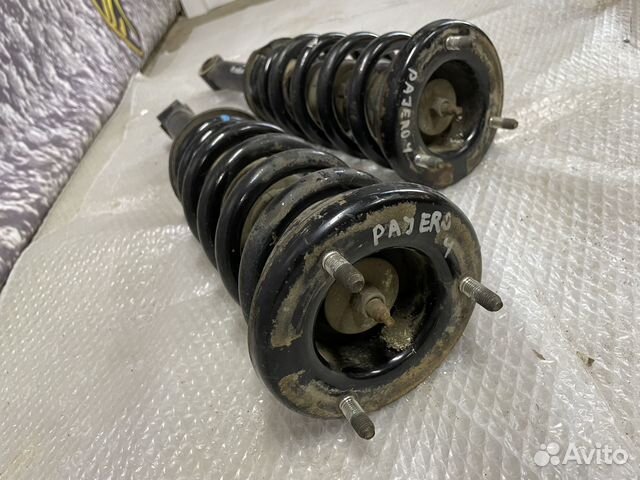 Опора переднего амортизатора Mitsubishi Pajero 4 3
