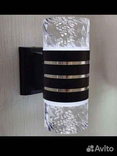 Настенный светильник