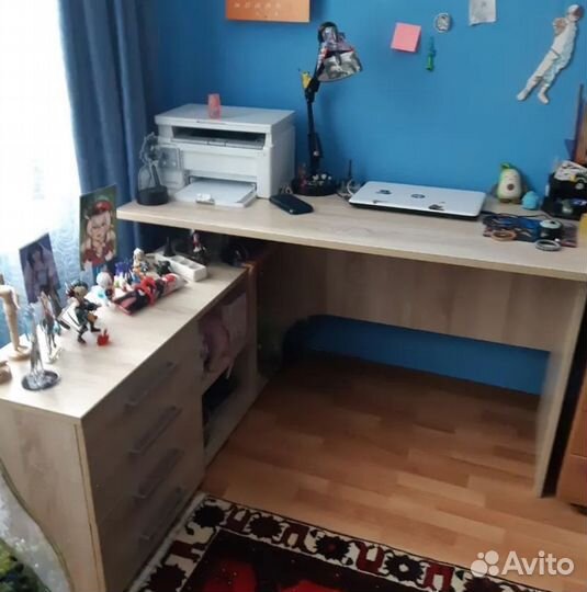 Стол компьютерный Алькор