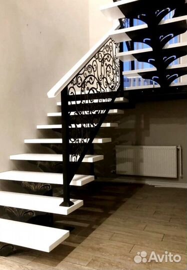 Лестница в дом. Заключаем договор