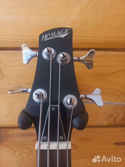 Бас гитара homage