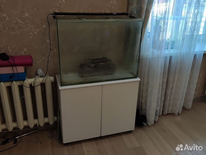 Аквариум с тумбой бу