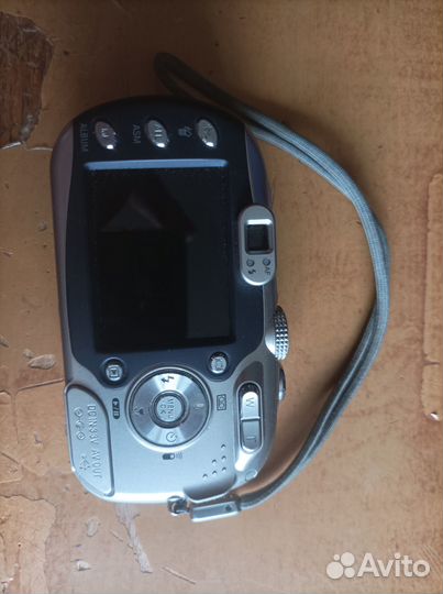 Фотоаппарат Samsung V700