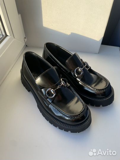 Лоферы / туфли чёрные женские кожаные, 37