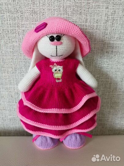 Вязаные игрушки зайка тильда