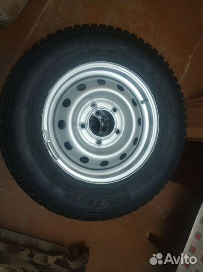 Колеса нива 205/75 r15 Кама шипованные