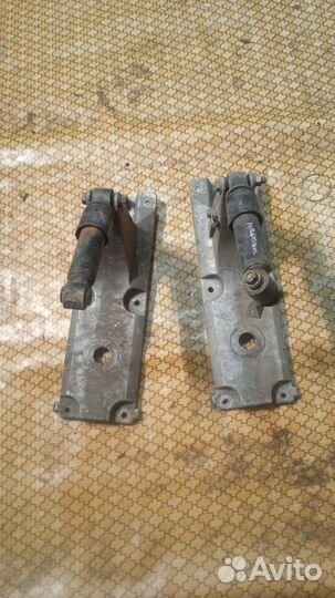 Кронштейн кабины Renault Magnum 3 2003 5010552180