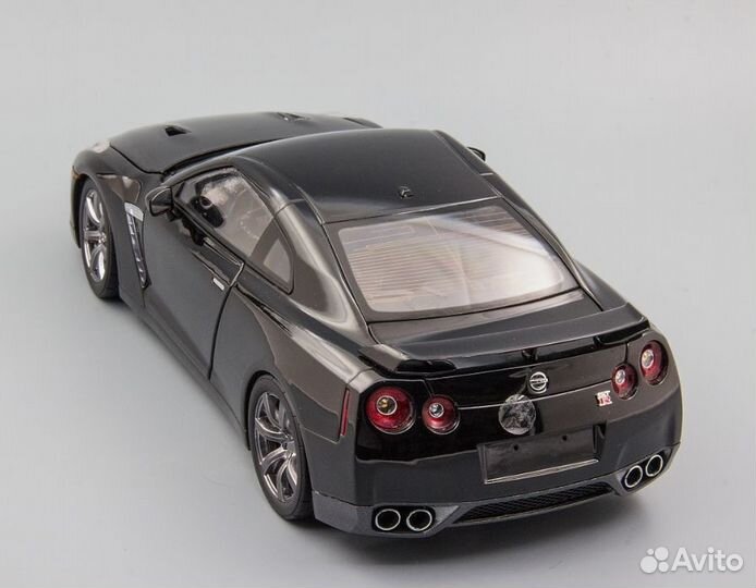 Остатки коллекции 1/18