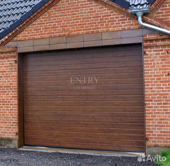 Ворота гаражные секционные