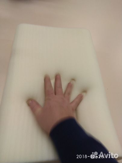 Ортопедическая подушка с «эффектом памяти»