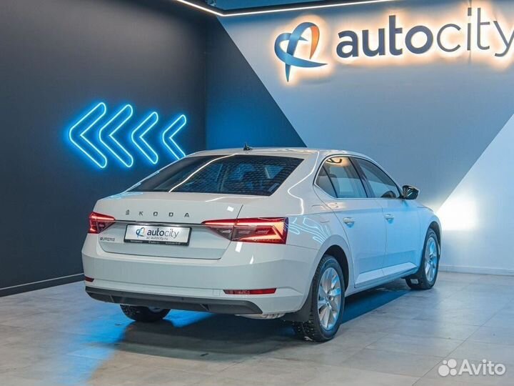 Skoda Superb 2.0 AMT, 2021, 9 км