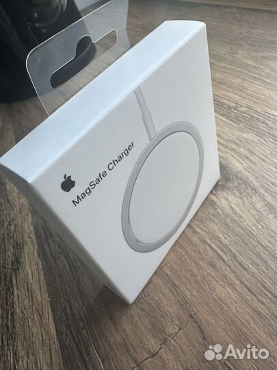 Продам оригинальное зу Apple MagSafe