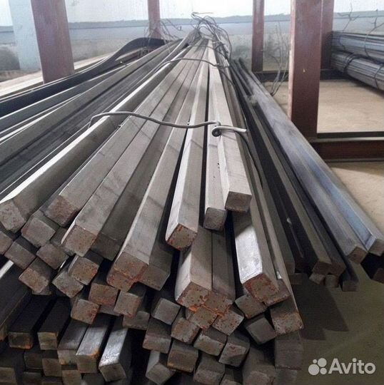 Квадрат металлический