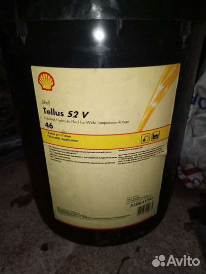 Масло моторное новое