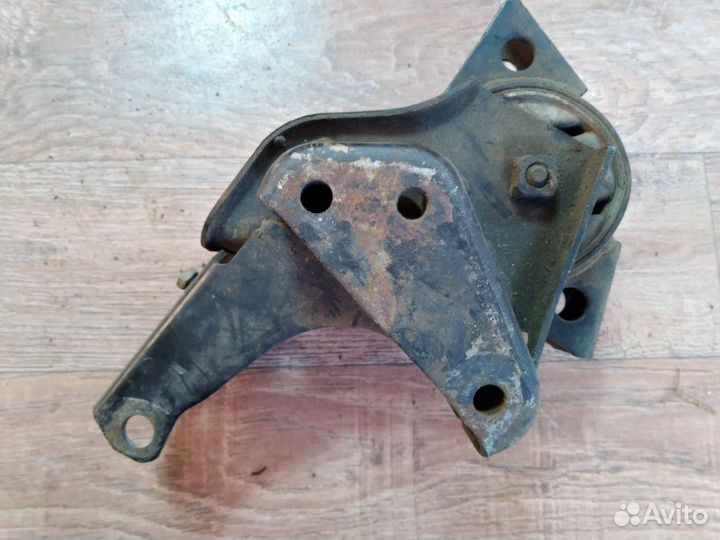 Опора Подушка двс Nissan Murano Z50 VQ35DE