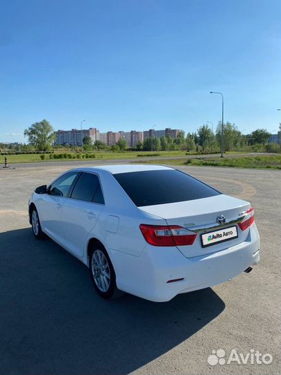 Toyota Camry 2.5 AT, 2014, 220 000 км