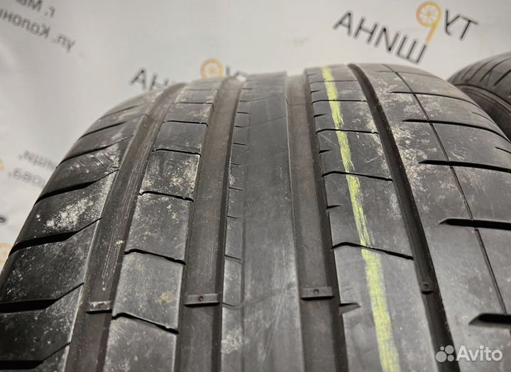 Pirelli P Zero PZ4 285/40 R21 94Y