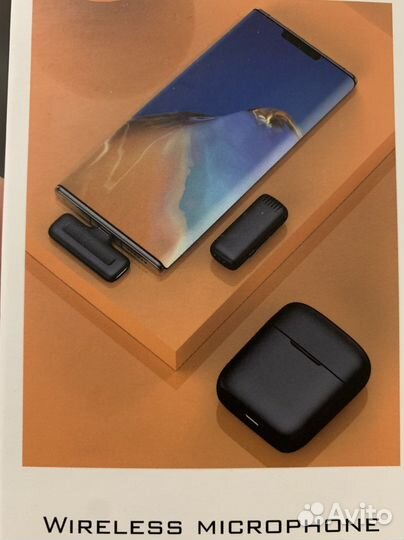 Микрофон беспроводной с зарядным кейсом