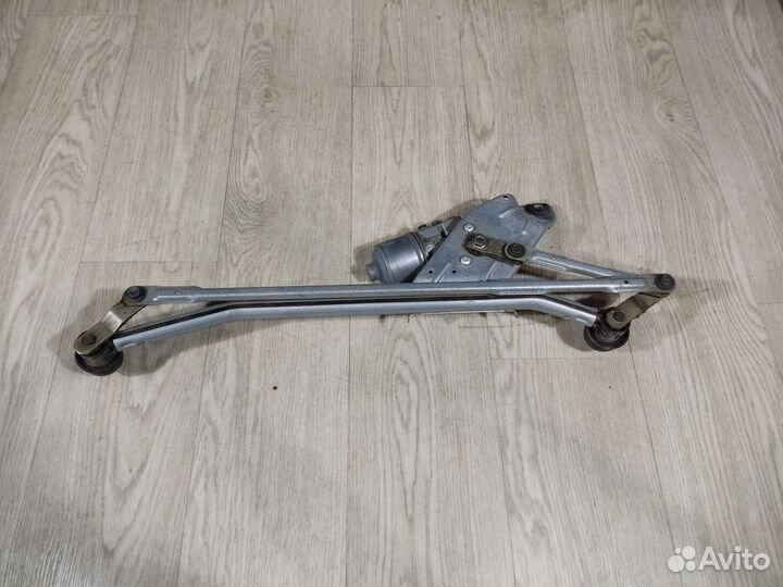 Renault Sandero 1 трапеция дворников