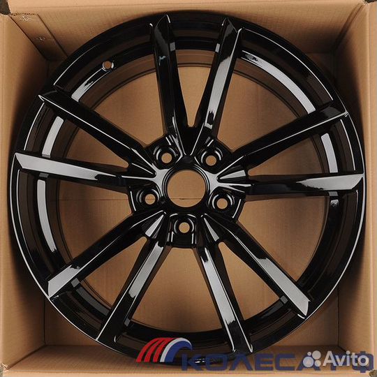 Диски Y0864 8/18 5x112 ET45 d57.1 gloss black