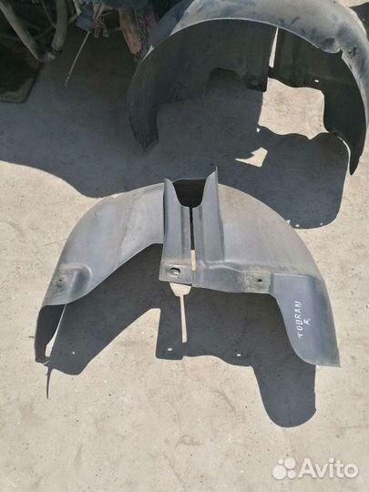 Локер задний Фольксваген Тауран