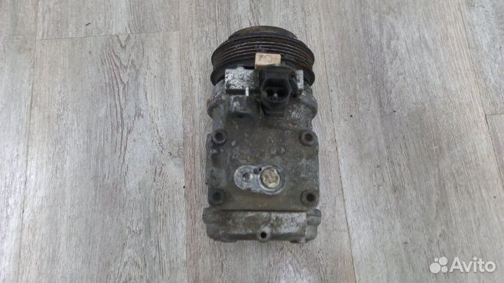 Компрессор кондиционера Bmw 7-Series E38